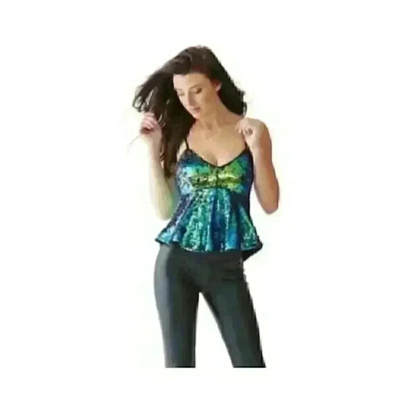 NWT Woman’s Guess Green Blue Yellow Sequence Shifting Peplum Top Medium - Picture 3 of 12